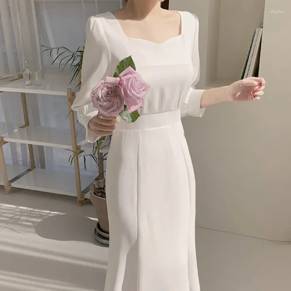 Lässige Kleider wdmsna französischer eleganter quadratischer Nacken Frauen Kleider Drei Viertel Fischschwanz für feste Farbe Slim Taille Long Vestidos