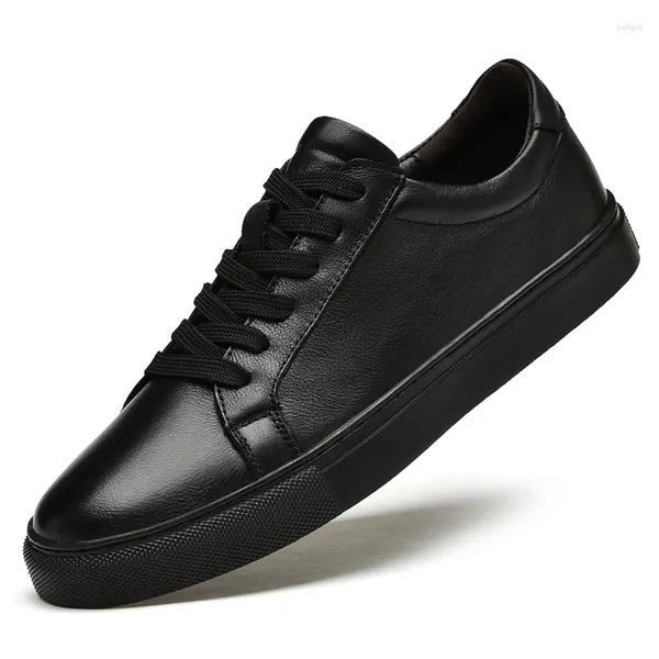 Sıradan ayakkabılar saf siyah kaykay erkekleri gerçek deri spor ayakkabılar düz artı büyük boyut 48 49 50 bahar sonbahar yüksek kalite