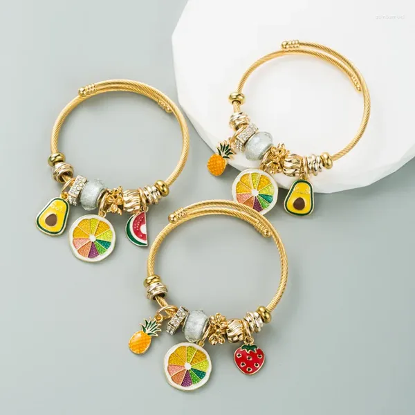 Charm Armbänder Goldlegierung Obst Ananas Anhänger gemischte Perlen Einstellbare Tag Frauen Mädchen Open DIY Juwely