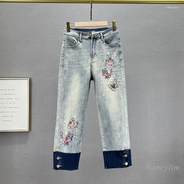 Frauen Jeans chinesische Stickerei Stickerei geschnittene Frauen 2024 Frühlings- und Sommer hohe Taille Slimming -Strass -Gerade Skinny Hosen