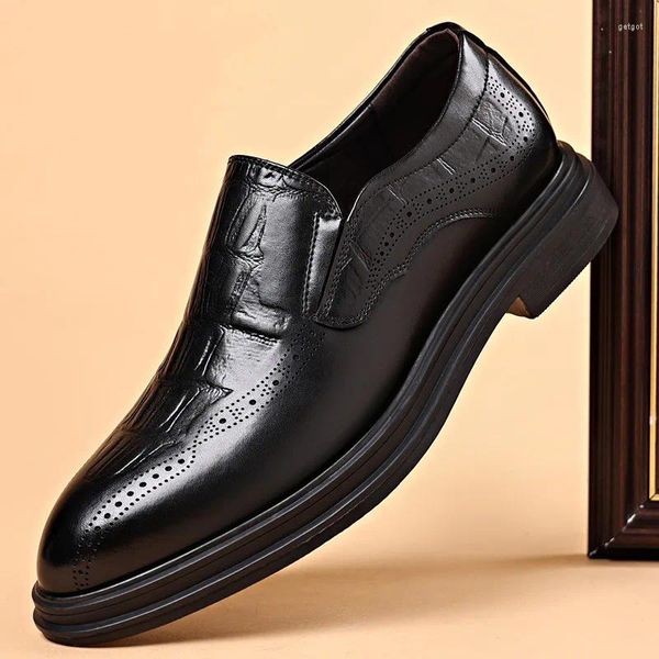 Scarpe eleganti 2024 ly da uomo in pelle vera slittamento anti-slip 38-44 morbido uomo primaverilo business genuino