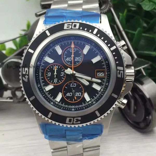 Старое новое прибытие Quartz Chronograph Mens Mens Wristwatch Superocean A17384 Черный циферблат.