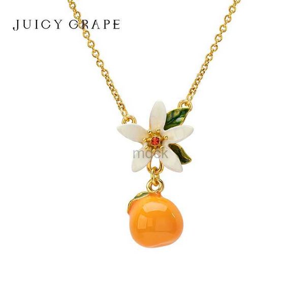 Anhänger Halskette Halskette für Frauen Orange Gardenia Halskette 18k Gold plattiert süße Fruchtblumen Halskette Hand bemalt Emaille Weihnachtsgeschenke 240419