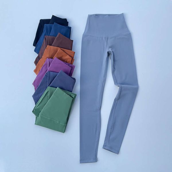 Tasarımcı Lulumon Kadın Tayt Aynı Kadınlar Yüksek Bel Şeftali Kalça Kaldırma Yoga Pantolon Çıplak Cilt Dokunmatik Vücut İnşa Dipleme Hızlı Kurutma Dokuz Puan Sweetpants GZ4H