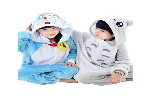 Crianças fofas Pijamas de pijama fofo Doraemon Robe de punhal de desenho animado para 310yrs crianças meninos meninas pijamas de pijamas