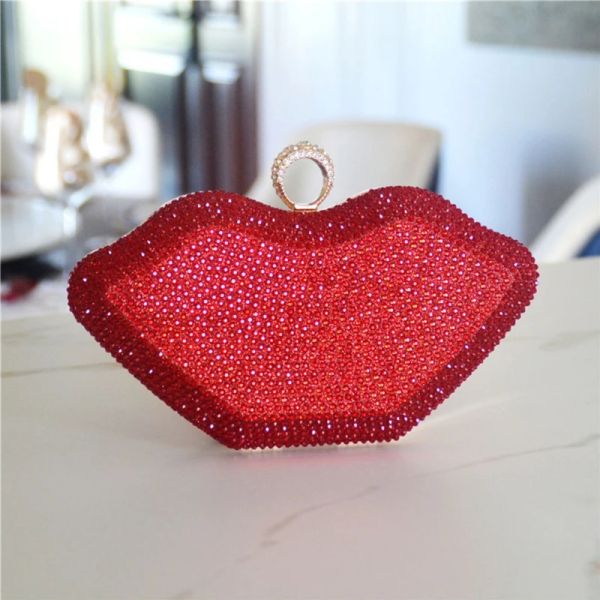 Baldes Red Lips Crystal Sexy Mulheres Bolsas de Shits Rhinestones Metal Day Bolsa de Viagem Sacos de Viagem Diamantes