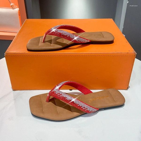 Pantofole Flip-flops Summer Flat Flat Elegante Camera di lusso Camera da letto Plus Tend Red e basso prezzo