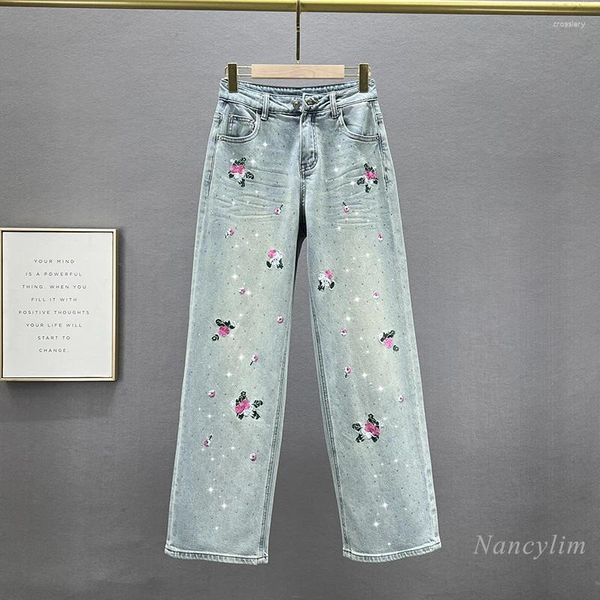 Jeans femininos em estilo chinês Bordado Flor Retor de Flor Reta 2024 Pola High Caist Logo e Slimming Rhinestone Calça