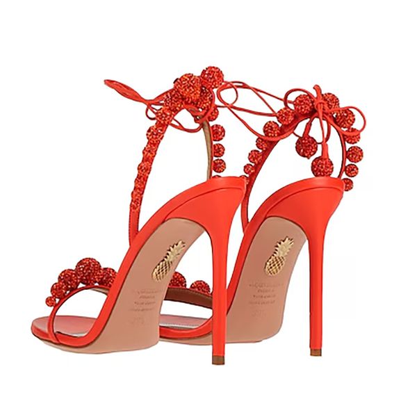 Aquazzura sandalet süslemeli düz taban /7.5cm/10cm tasarımcı lüks kadınlar kayış julie kristal slayt levha arka topuk jessie sandalet açık kutu