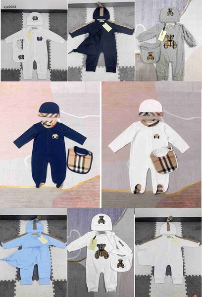 Moda Yenidoğan Tulum Bebek Ayı Desen Toddler Giysileri Boyut 52-80 cm Tasarımcı Bebek Tarama Takım Bebek Bodysuit Eşarp Şapkası 24 Nakara