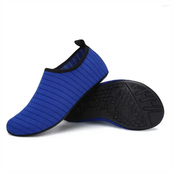 Sandaletler 37-49 Toe Erkekler Boyut 43 Erkek Ayakkabı Lüks Terlikleri Adam Spor Ayakkabıları Spor Vietnam Hipebeast