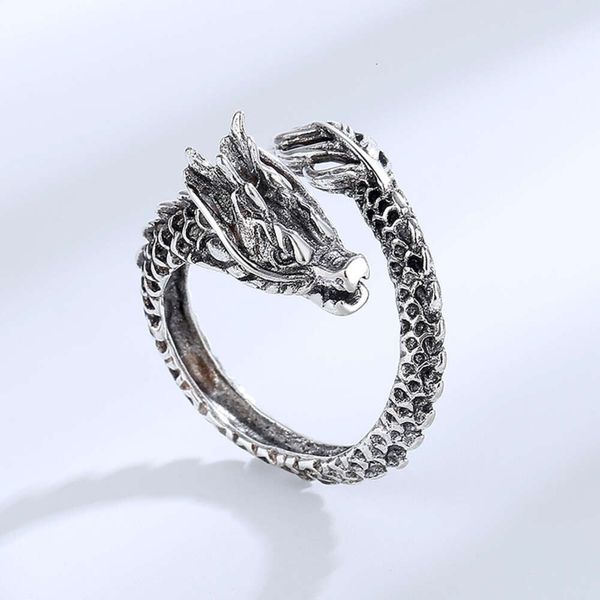 Ring Mash Mashing Leader Personality Dragon di fronte al mondo della tendenza del mondo imitazione del corpo femminile