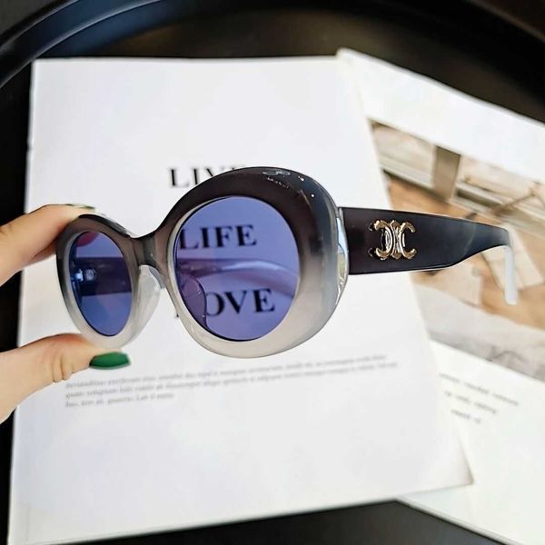 Celies 2024 Moda New Mens Small Frame Frame Personalizado Glasses Sunglasses Feminino UV Óculos de sol Photo