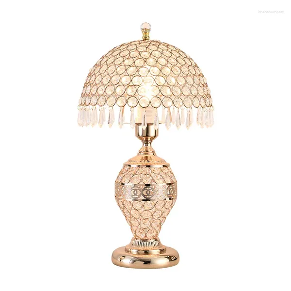 Lampade da tavolo Nordic Luxy Romantico Crystal Crystal Lustre oro Lustre E27 Led Lightign Camera da letto Lightign Living/Model Room Kitchen Study