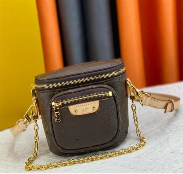 2024 M82335 Mini Bumbag Kemer Göğüs Çantası Yaz Çantası Tote Çanta Debriyaj Bel Çantası Fanny Pack Pochette Crossbody Deri Omuz Çantaları M82208