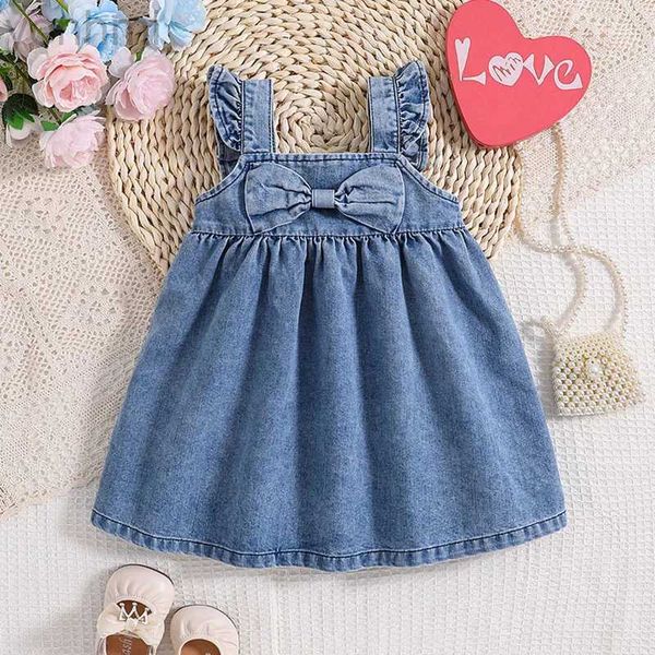 Abiti da ragazza Milancel 2024 Nuovi abbigliamento per bambini estivi Girls Sweet Bow Dress Princess Maniche volanti in denim Solid Denim Abiti D240423