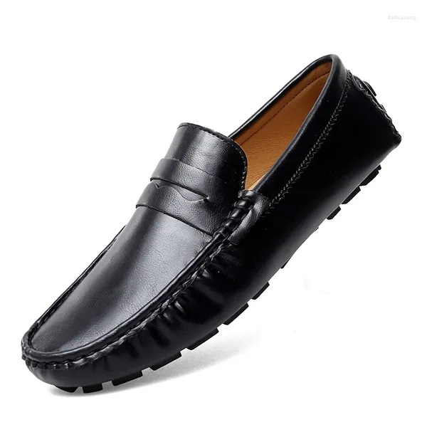 Sıradan Ayakkabı Loafers Erkekler 2024 Moda Yaz Rahat Erkekler Daireler Deri Aslı Klasik Orijinal Stil