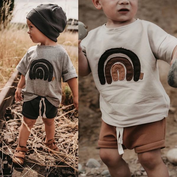 2024 Summer Infant Kids Tshirts Patch Rainbow Cotton Boys Girls Tshirt Children Outfit Abiti per bambini per bambini Baby Tees 240409