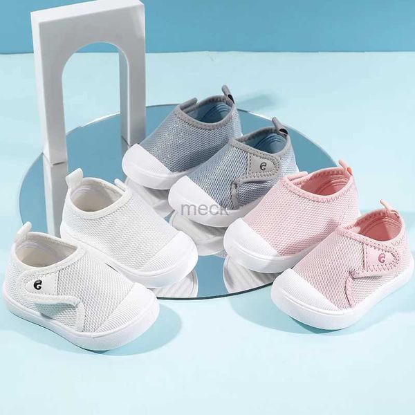 Sandalen Kinder Baby Wanderschuhe Jungen Mädchen weich Soled Casual Schuhe Kinder Kinder Neugeborene Anti -Slip -Flats atmungsaktiven Schuhen 240419