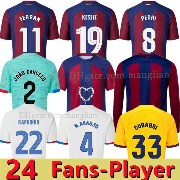 2024 Camisetas de Futbol Futbol Forması Pedri Lewandowski Gavi Balde Ferran Raphinha Sports T-Shirt Dest Futbol Gömlek Erkek Kiti Hayranları ve Oyuncular Versiyonu