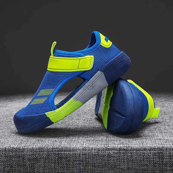 Sandalen 2024 Neue Sommer Kinder Casual Schuhe Jungen Strand Sandalen Kinder Leichtes Gewicht geschlossener TOE BABY Sport Sandalen für Mädchen EU Größe 23-36 240419