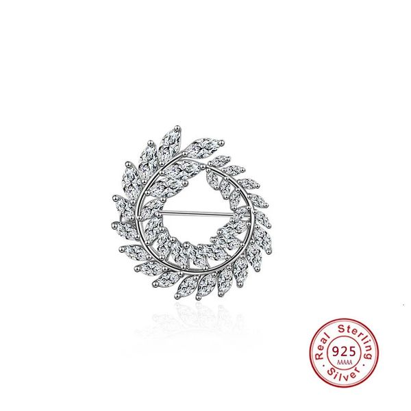 Spettame classiche in stile fiorite fatte a mano per donne 925 design sterling cristallo abbigliamento per feste per feste per la sciarpa di regalo di Natale 240412