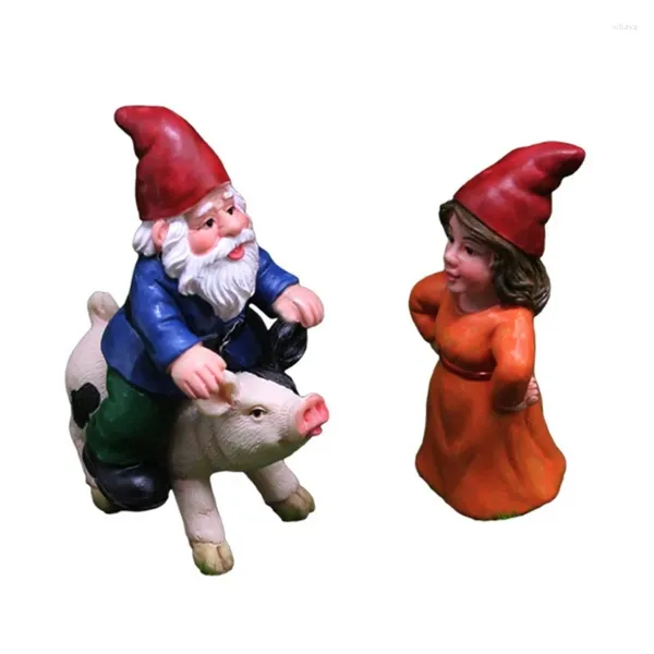 Figurine decorative Gnome Riding Resina per maiale Dwarf Statue Sculture Crafts Ornament per la decorazione del cortile da giardino domestico