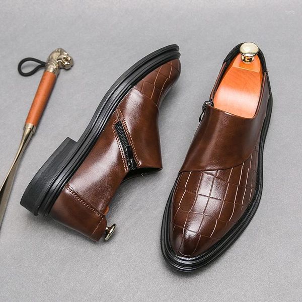 Kleiderschuhe Schnalle Casual Slip auf Männern Oxfords Fashion Business Classic Leder Männer Anzüge Mann Mann