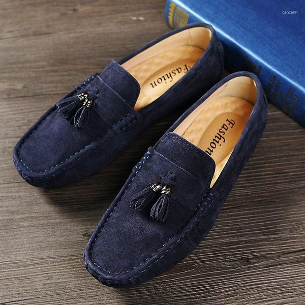 Sıradan ayakkabılar erkek loafers moda tasarımcı erkek İtalyan daireler deri mokasen yumuşak tekne ayakkabı el yapımı