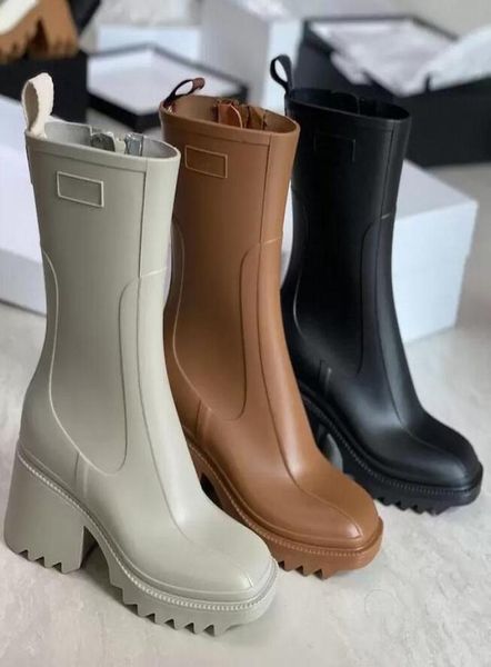 2022 Luxurys Designer Frauen Regenstiefel England Stil wasserdichtes Welly Gummi Wasserregen Schuhe Knöchel Booties9921825