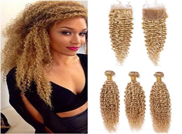 27 Honigblonde Kinky Curly Human Hair 3Bundles mit Verschluss hellbrauner brasilianischer lockiger menschliches Haar weben Scheilen mit Spitzenverschluss 83703673