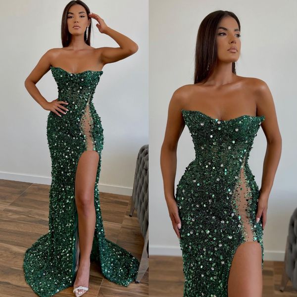 Vestido de baile de sereia verde de esmeralda Pregas de lantejoulas sem alças vestidos de noite