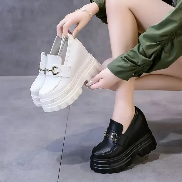 Scarpe casual Donne Sneaker Fashion Fissate Vulcanizzata Piattaforma in pelle PU White Lace Up Zapatos Mujer Zapatillas