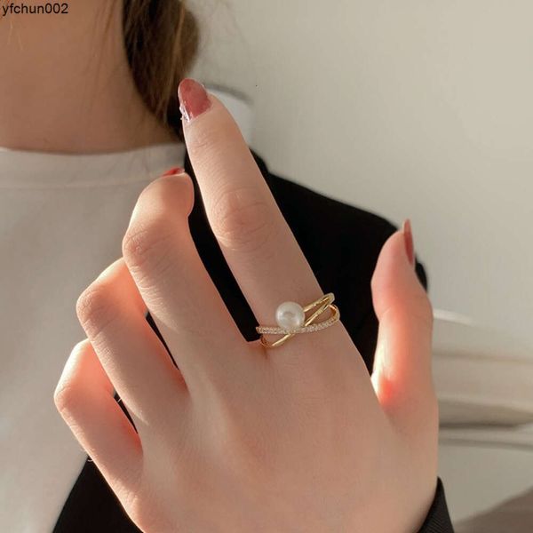 Net kırmızı tatlı su inci yüzüğü kadın moda süper peri kişilik ilgisi parmak ışığı lüks niş tasarım ljbk