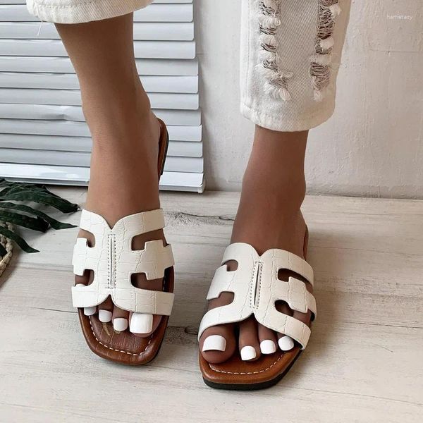 Pantofole Summer Women's 2024 Roma Plus Size Shoe Beach Shoes Outdoor Casual Apri Flat Slides for Women Sandals