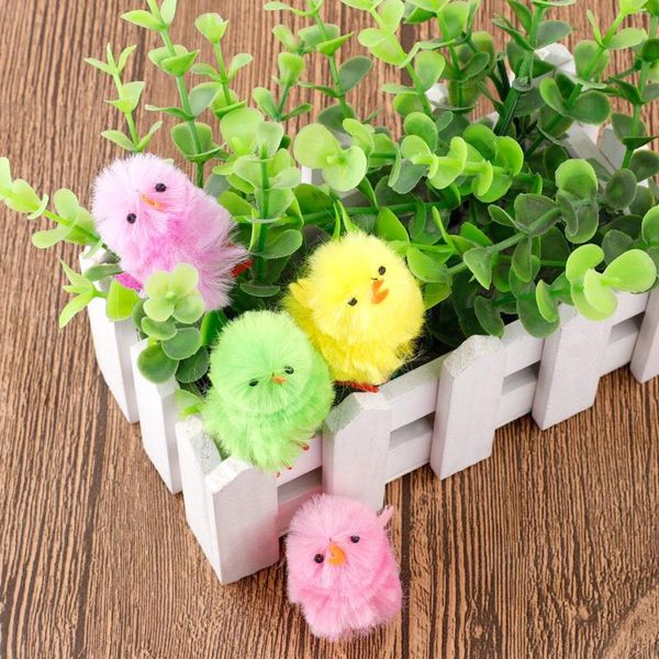 Set di abbigliamento 36 pezzi di pelta di Pasqua piccoli giocattoli morbidi per le peluche di peluche per feste a favore delle decorazioni del cofano fai -da -te