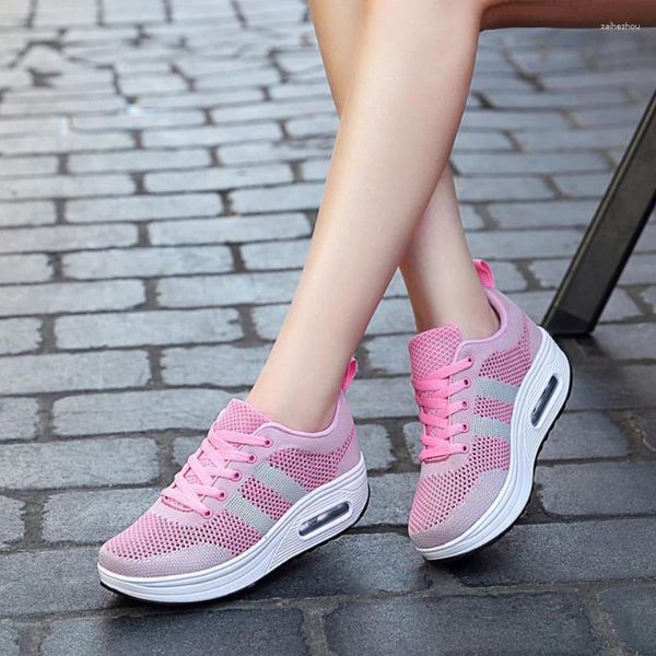 Scarpe casual da donna che correvano traspirante singolo 2024 estate leggero a mesh cuscino ad aria outdoor sport