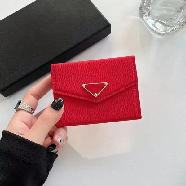 Роскошный дизайнер карманного организатора Mens Mens Vintage Passport Holders Triangle Key Couck Card держатели карты корпус женские кошельки