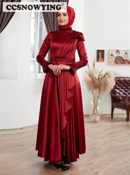 Partykleider Burgunder Satin High Neck Abendkleid Langarm eine Linie Hijab Prom Formal Kleid Arabische Dubai Frauen marokkanischer Kaftan