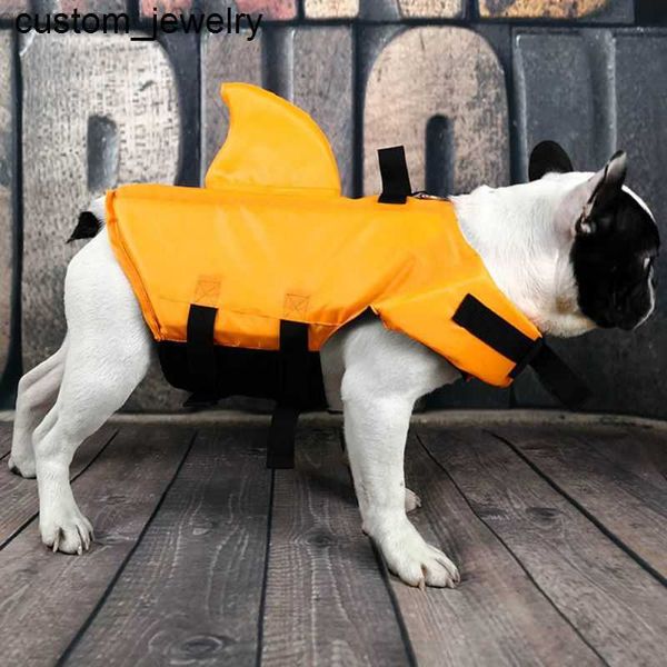 Hundekleidung Haustier Hunde Schwimmweste Haifisch-Form Haustier Jacke Hunde Kleidung Hunde Badebekleidung Haustier Schwimmanzug für französische Bulldogge Mops Haustier Produkte AA230327