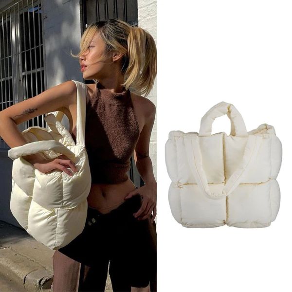 Çanta Tote Çanta Büyük Kapasiteli Tasarımcı Çanta Çanta Down Down Bag sevimli minimalist kare puf alt omuz ücretsiz gönderim