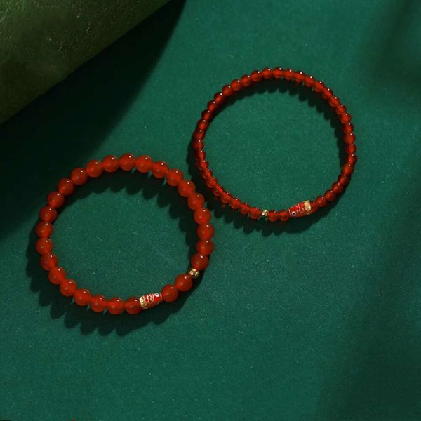 Accessorio geomanzia Naturale Red Jade Calcedony Design fai -da -te Donne Mano fatto a mano da donna che indossa un braccialetto Koi con grande quantità e qualità superiore