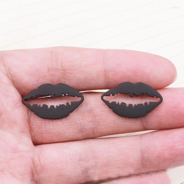 Orecchini per borchie Black Sexy Lips for Women Personality Punk Exquisite Ear Sturbs Accessori Streetwear Gioielli alla moda 2024 VGE187