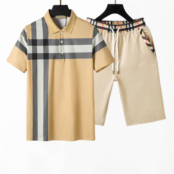 Designer Tracksuit de cartas bordadas camisa de designer masculina conjuntos de trajes de jogador sweethirts lotes masculinos de terno de camiseta thirt t1