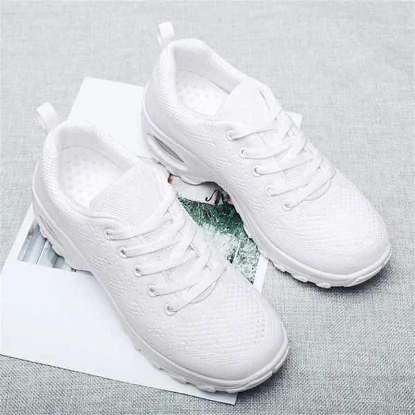 Scarpe casual rock estate verde donna 2024 vulcanizzare sneaker bianche femminili da tennis snackers snackers di lusso