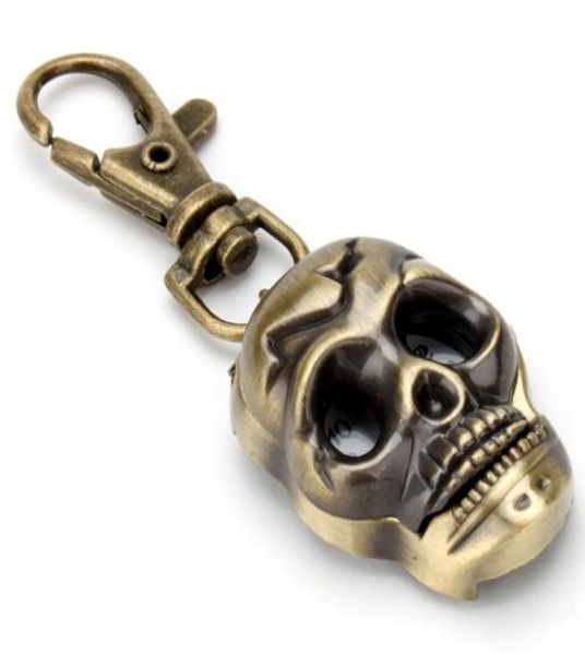 Klassische antike Messingschädel Skelett Metal Watch Keyring Schlüsselbundschlüsselringkette Tasche Keyring Halskette Taschen Uhren Frauen Männer 9259977