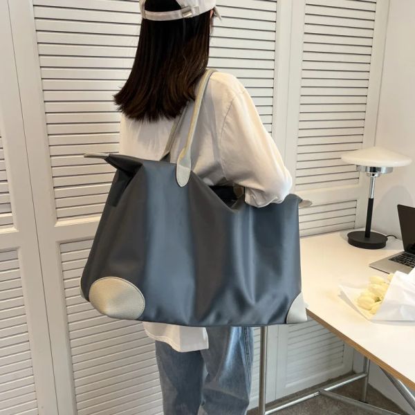 Çantalar tuval banliyö seyahat çantası büyük kapasiteli organizatör tasarımcısı lüks spor çantası düz renkli tote omuz annelik çantası