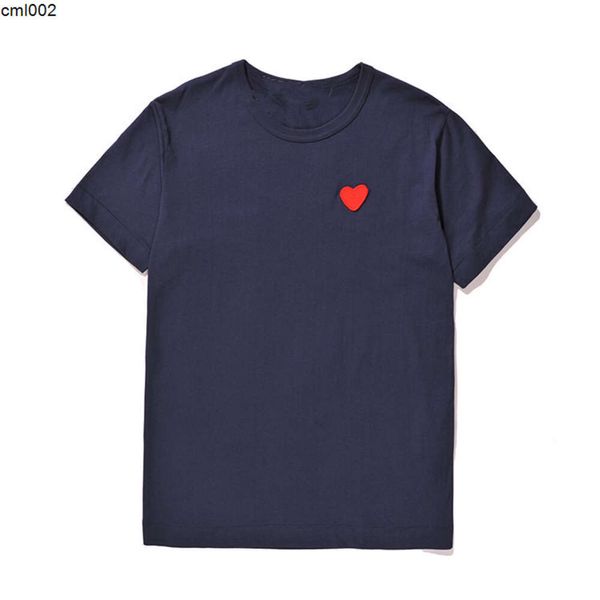 Play Designer di magliette da uomo Comme Des Trendy Red Heart Womens Pullover S Badge Quantità TS Cotton C Garcons Shirt