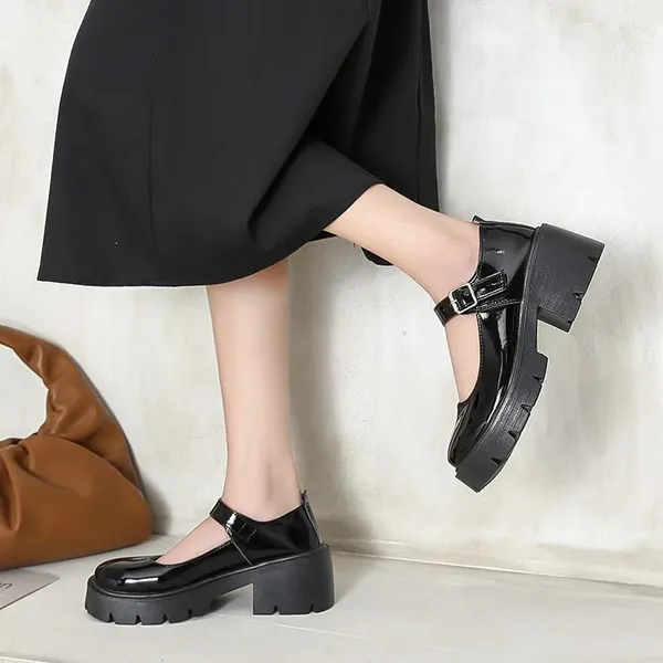 Scarpe casual Testa rotonda in pelle piccola in pelle da donna in stile britannico estate versatile nero spesso basso un pulsante mary jane singolo