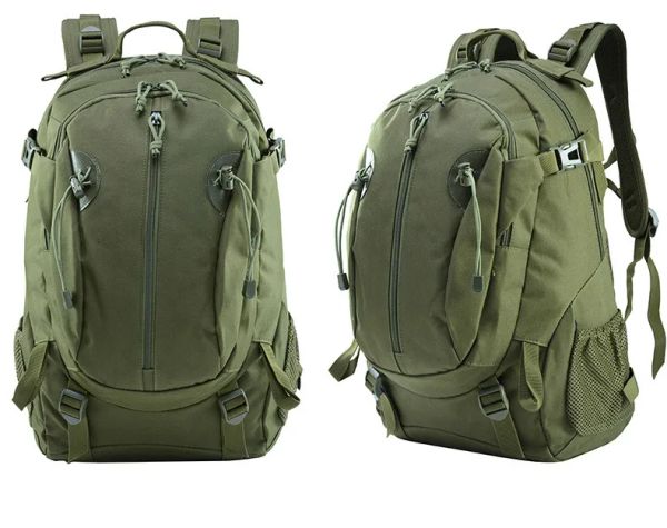 Mochilas 30 litros Men Backpack Militar Mochilas Backpack Sacos de Assalto 900d Pacote de Molle à prova d'água para trekking Saco de caça ao acampamento